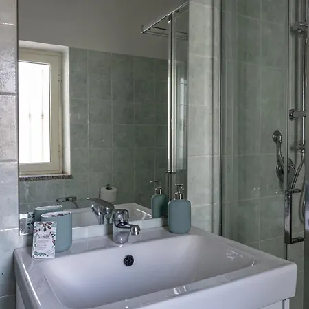 Palazzo Ambrosio 3*